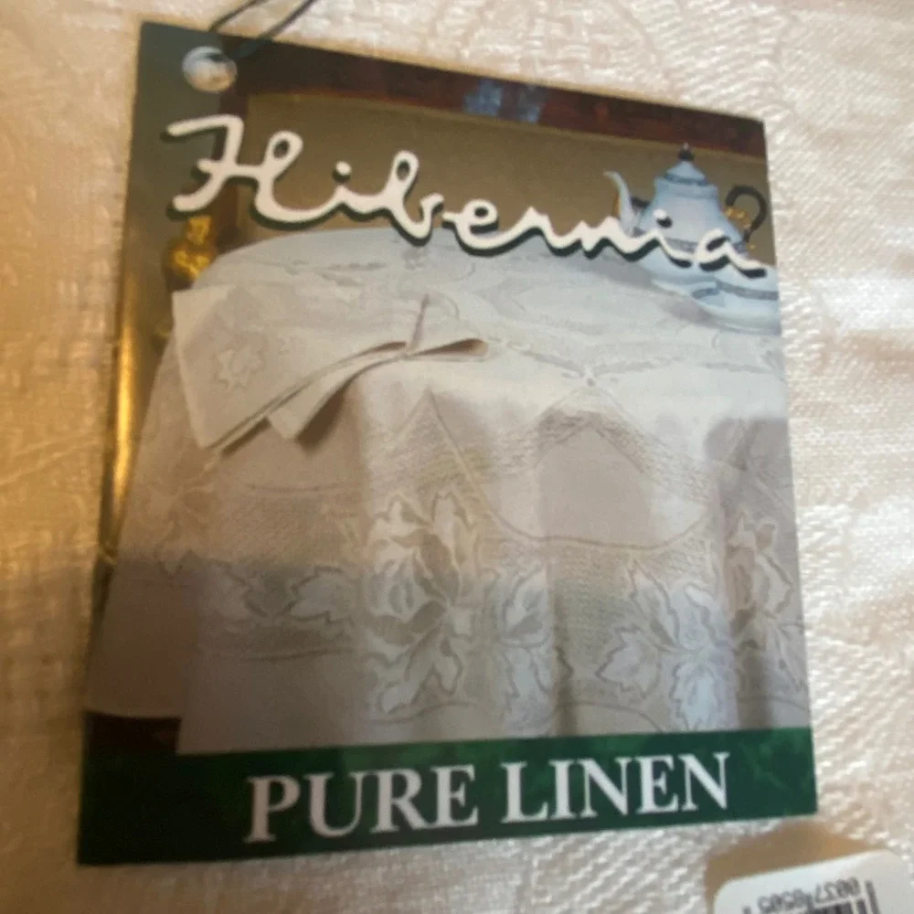 Hibernia Irish Tablecloth and Napkin Set 55x84 Ivory NEW Pure Linen DamaskFloral